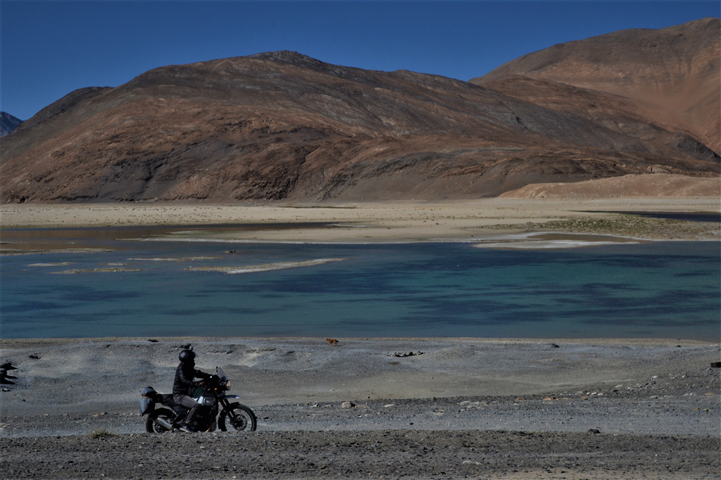 Il paesaggio magico nell'area di Ladakh-Marsontheroad.com