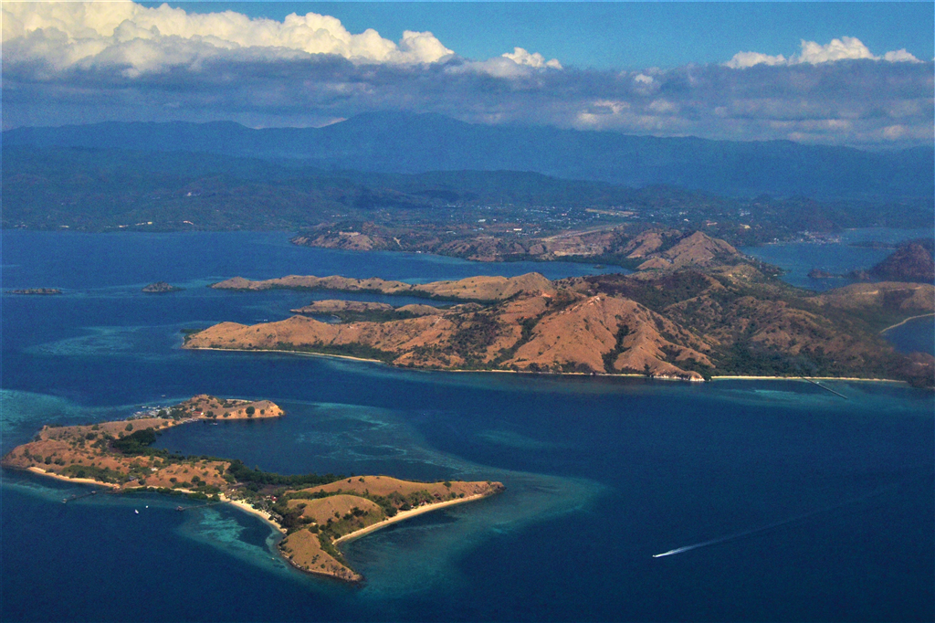 Flores island & the Dragoons of Komodo-Marsontheroad.com