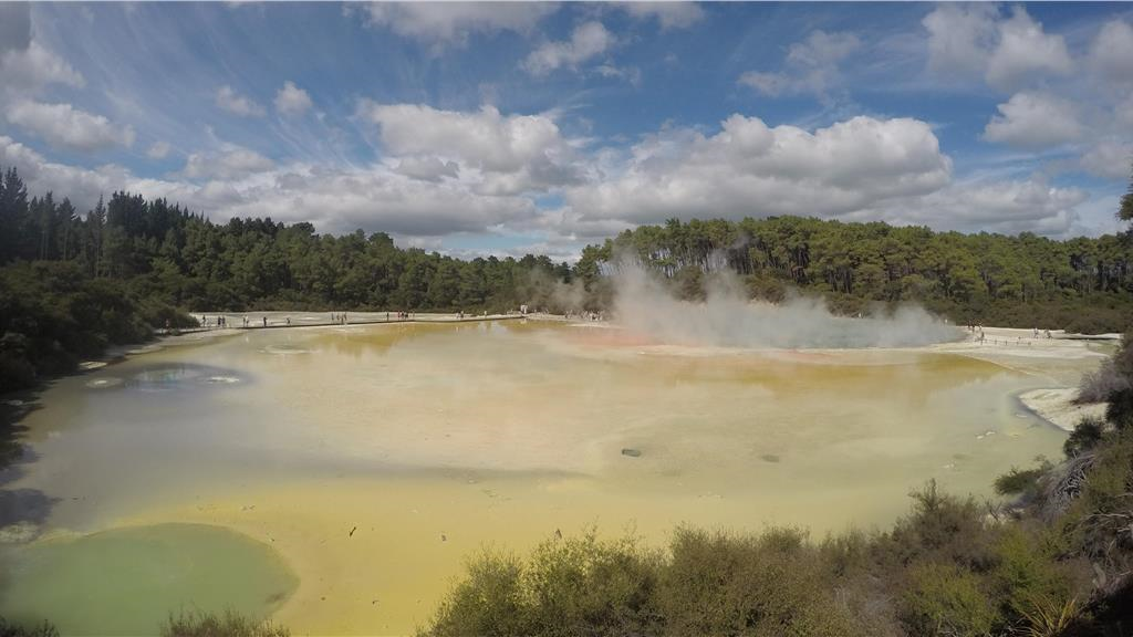 New Zealand: comparing Northern and Southern landscapes-Marsontheroad.com