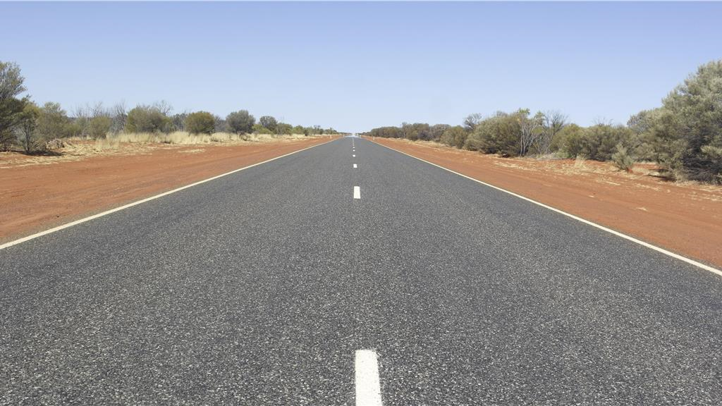 Viaggio verso il deserto australiano: 2000 km in 3 giorni-Marsontheroad.com